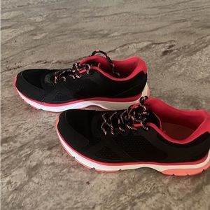 Vionic Running Sneakers